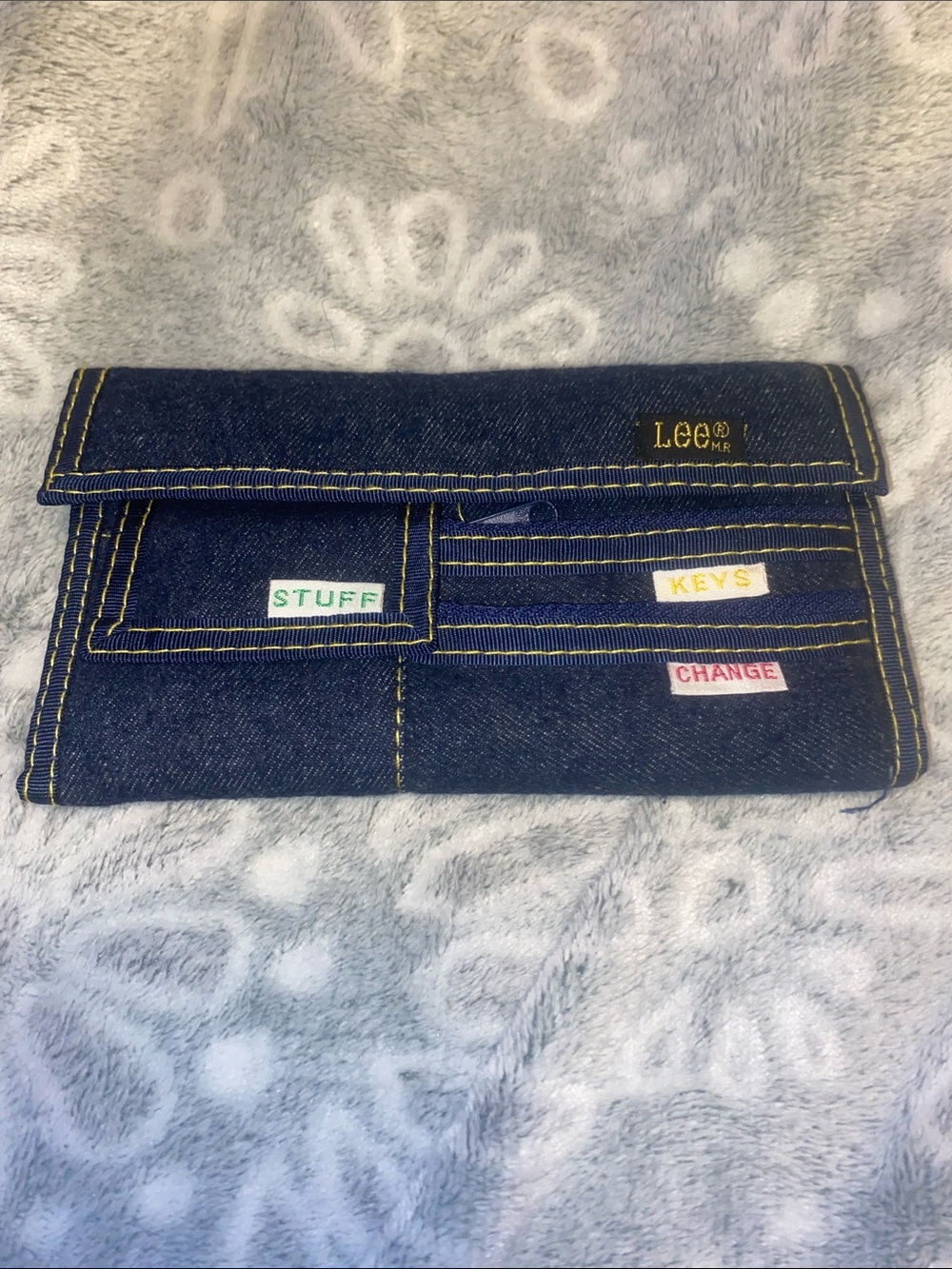 Lee multi pocket wallet new without tags